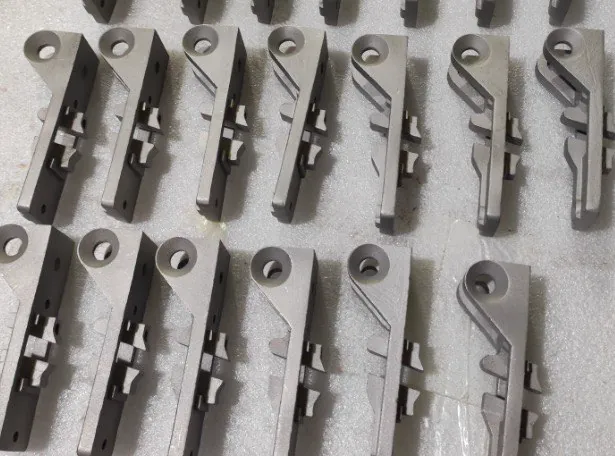 Batch of identical metal 3D printed brackets