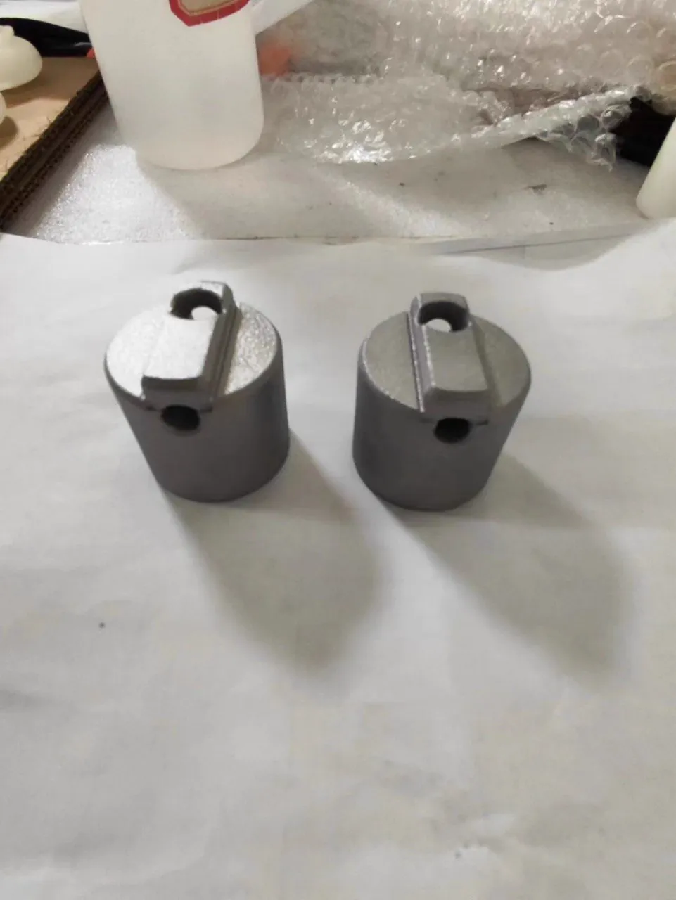 Pair of metal 3D printed cylindrical parts