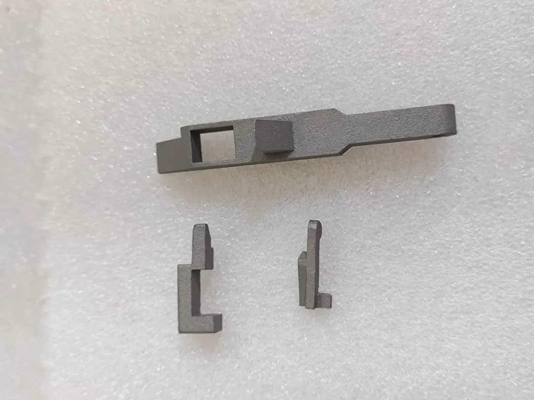 Small precision metal 3D printed components